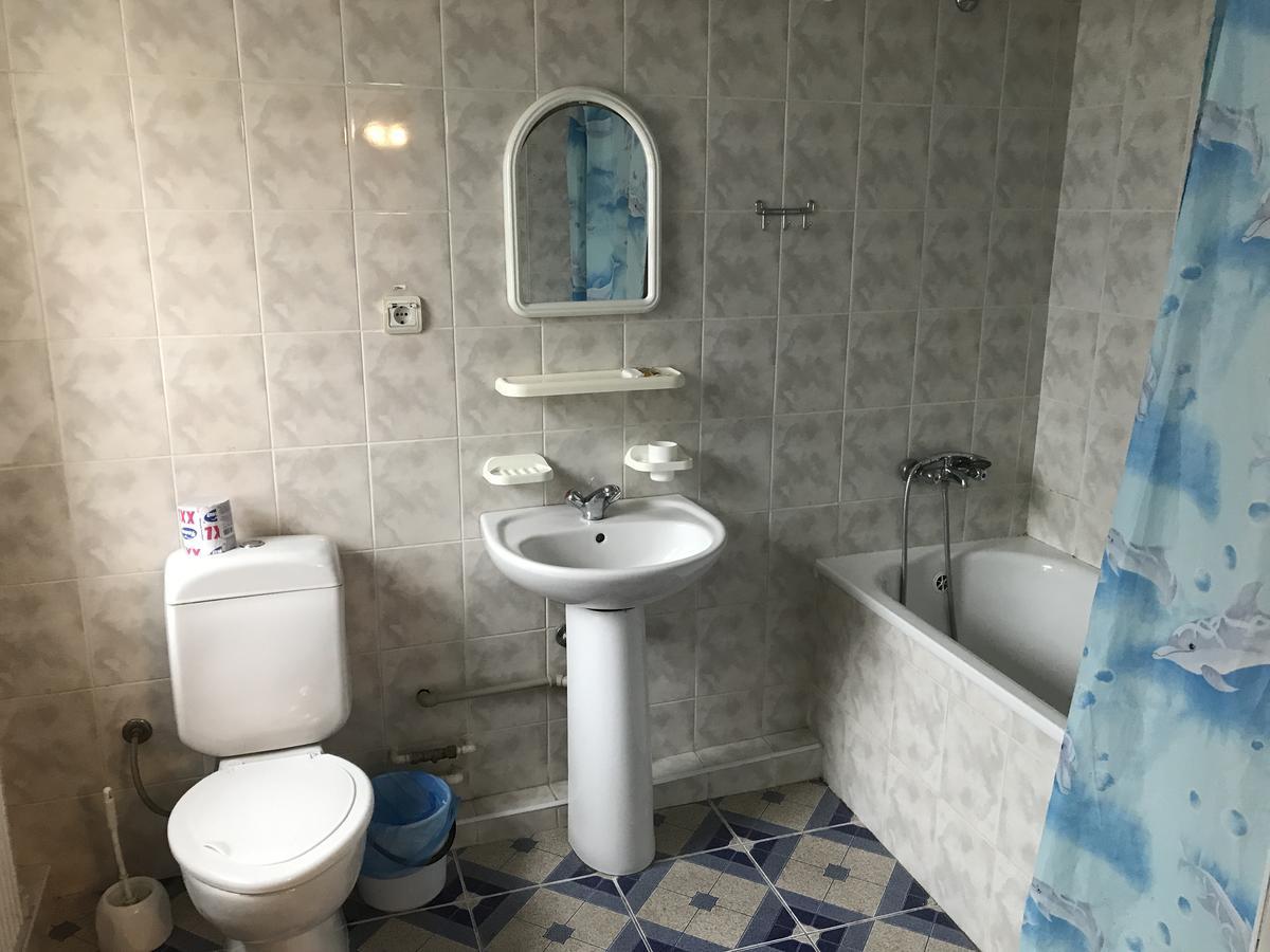 Hotel Zhovtnevyi Vinnycja Exteriér fotografie